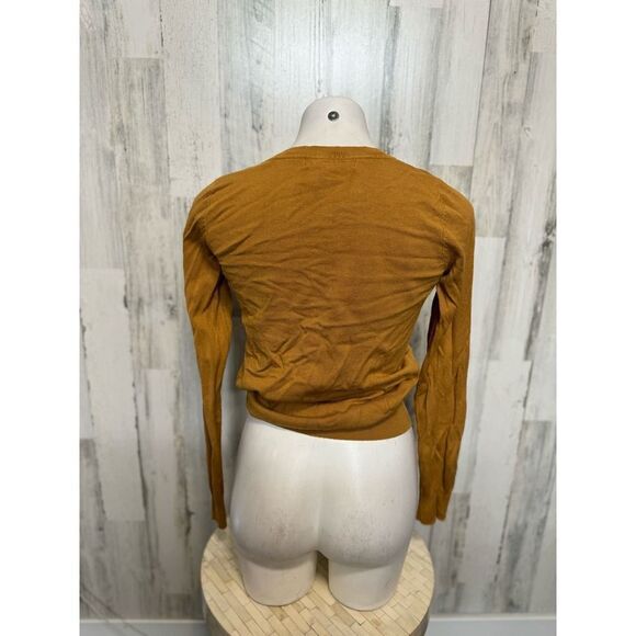 Sweater - Picture 3 of 5